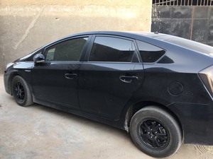 Toyota Prius L 1.8 2014 for Sale