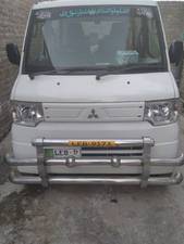 Mitsubishi Minicab Bravo 2013 for Sale