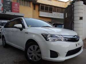 Toyota Corolla Fielder Hybrid 2014 for Sale
