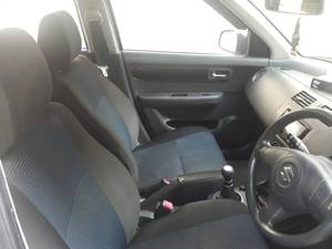 Suzuki Swift DLX 1.3 2011 for Sale