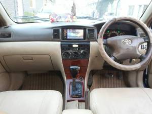 Toyota Corolla SE Saloon Automatic 2003 for Sale